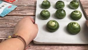 抹茶红豆酥(详细视频教程)的做法 步骤9