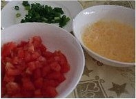 番茄鸡蛋炒饭的做法 步骤1
