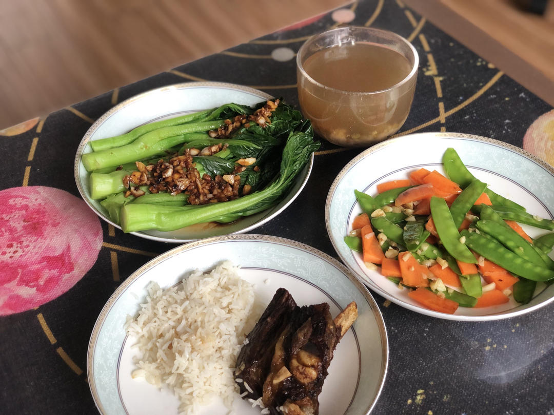 懒人无油无盐酱排骨