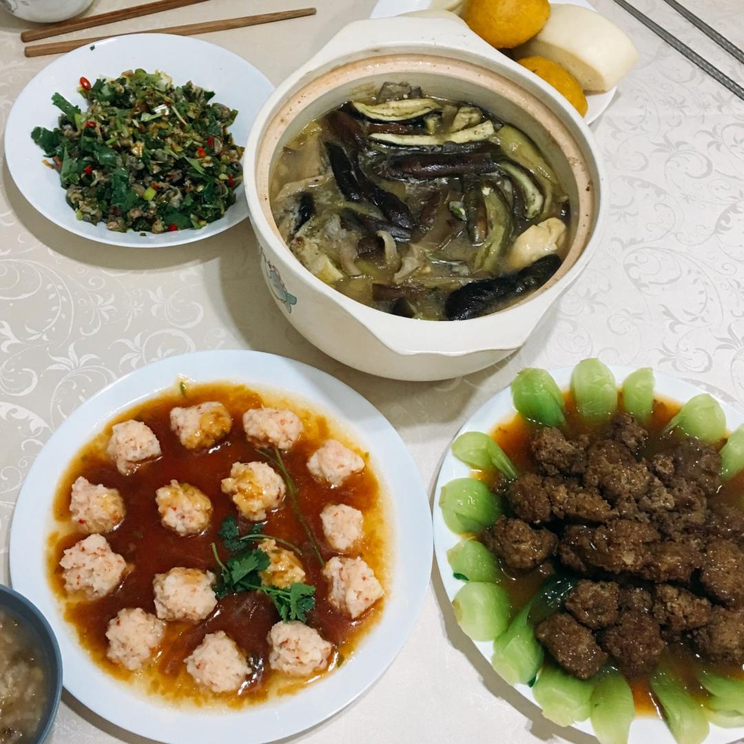 浇汁红虾虾滑