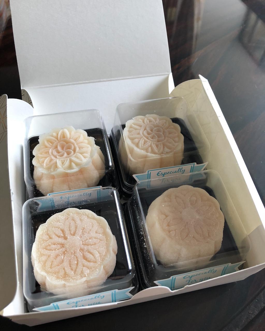 《Tinrry下午茶》冰皮月饼（奶黄馅）