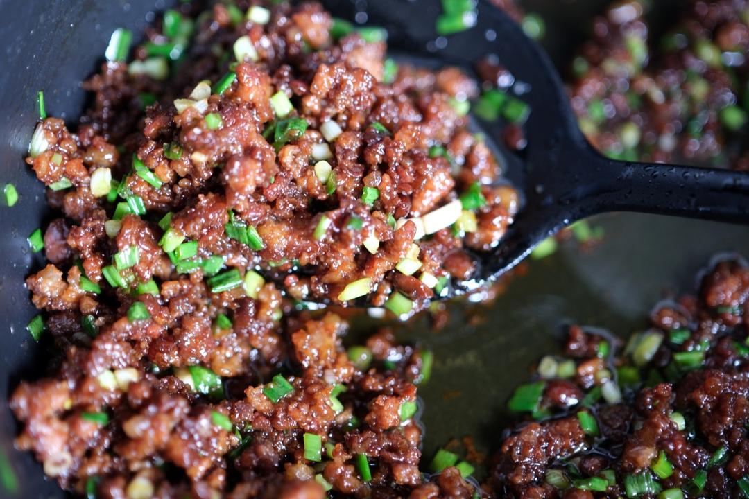 「酱肉包子馅」没有包子的包子馅