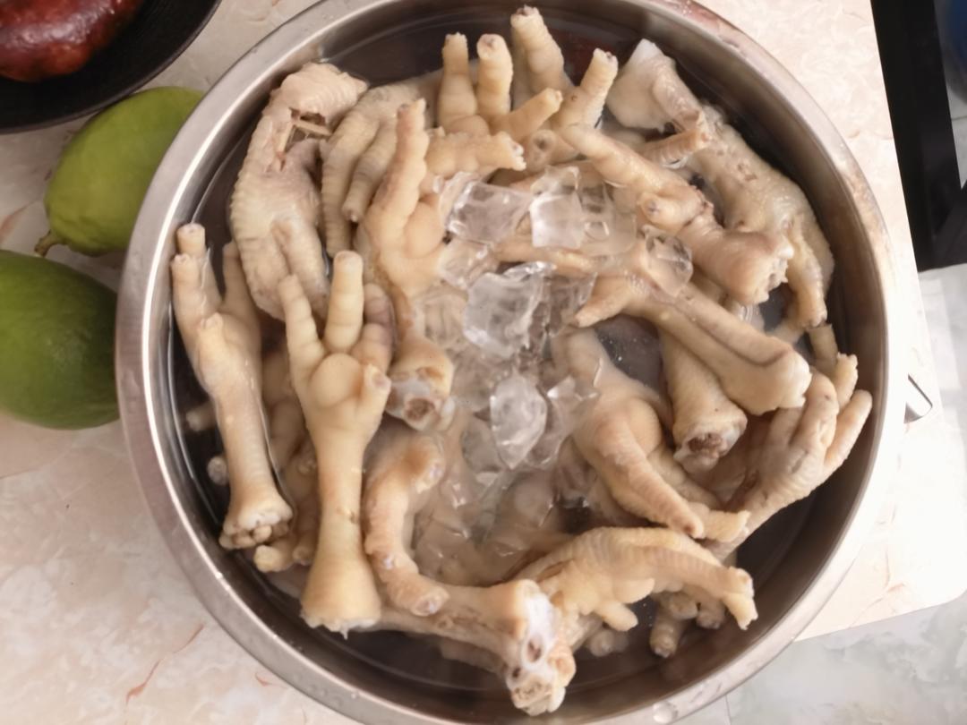 【柠檬酸辣鸡爪】自制超级无敌美味的网红鸡爪