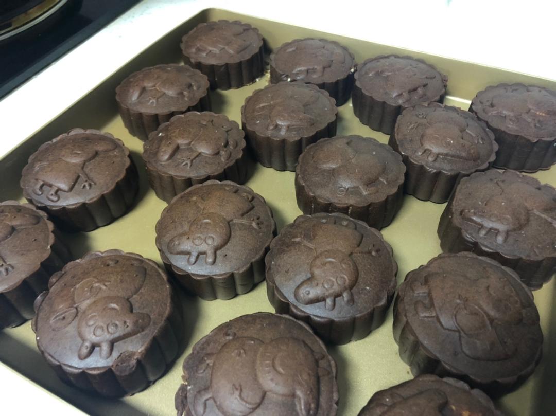 巧克力奶酪椰蓉拉丝月饼