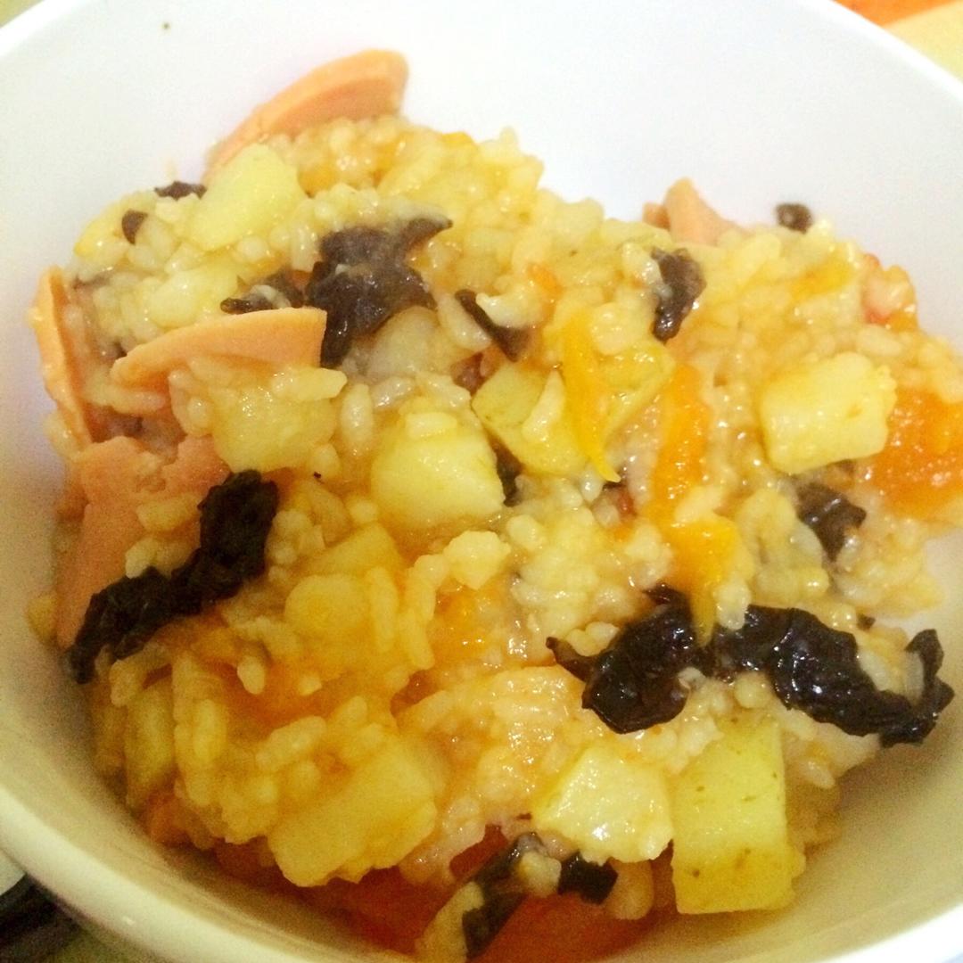 土豆焖饭（电饭锅版）