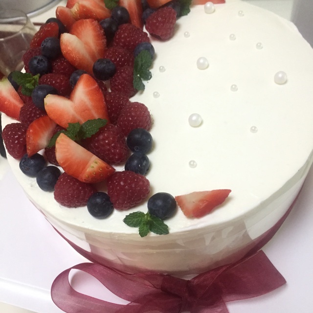 戚风水果奶油生日蛋糕
