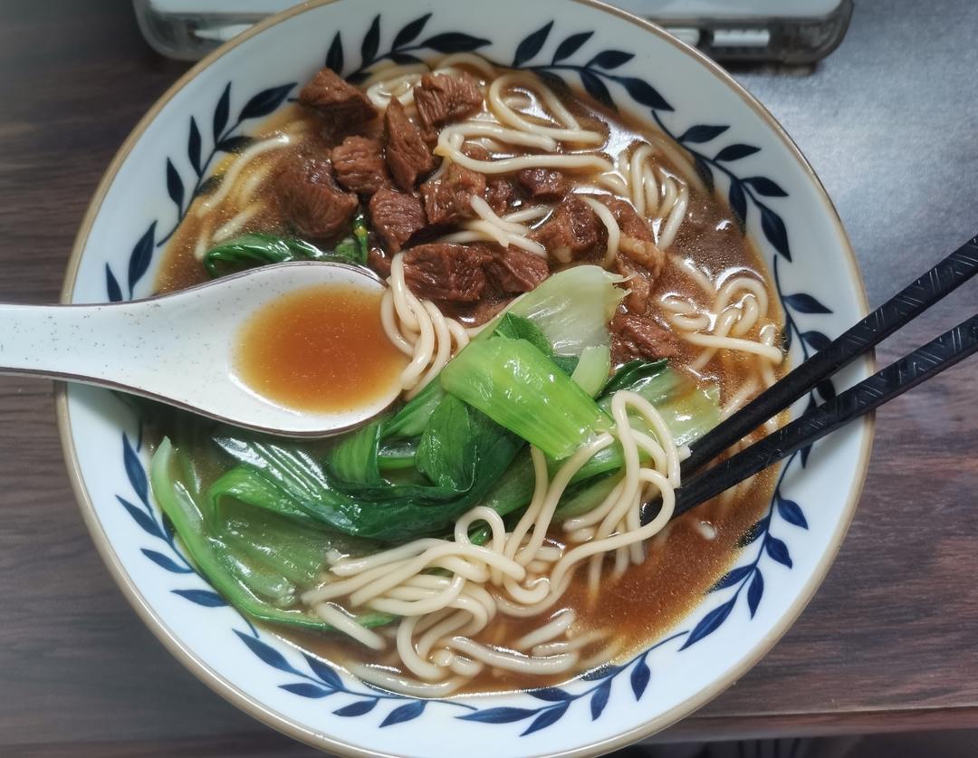 红烧牛肉面