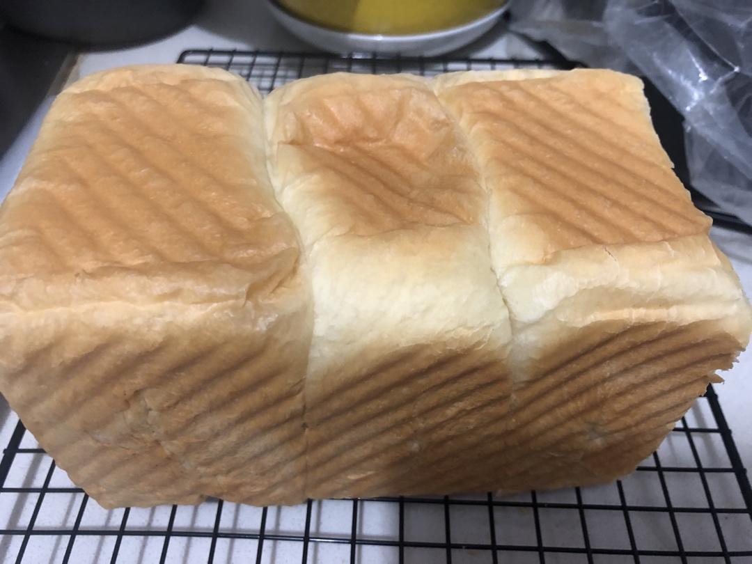 奶香超浓郁的淡奶油吐司（消灭淡奶油）