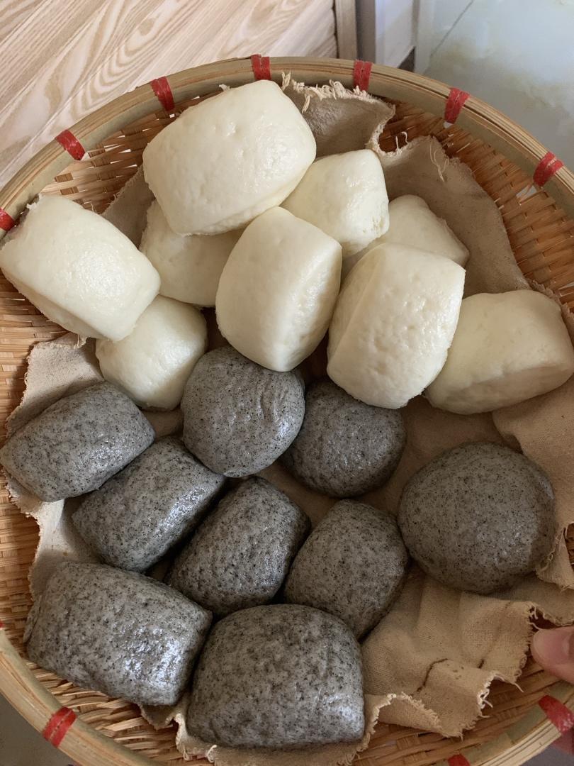 一发奶香小馒头，口感特别好！