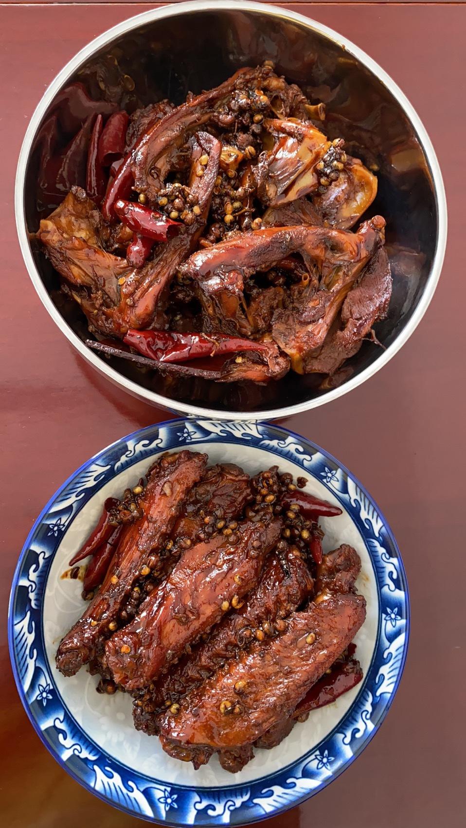 周黑鸭（超简单版）