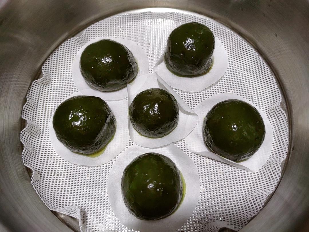 超好吃的网红咸蛋黄肉松青团