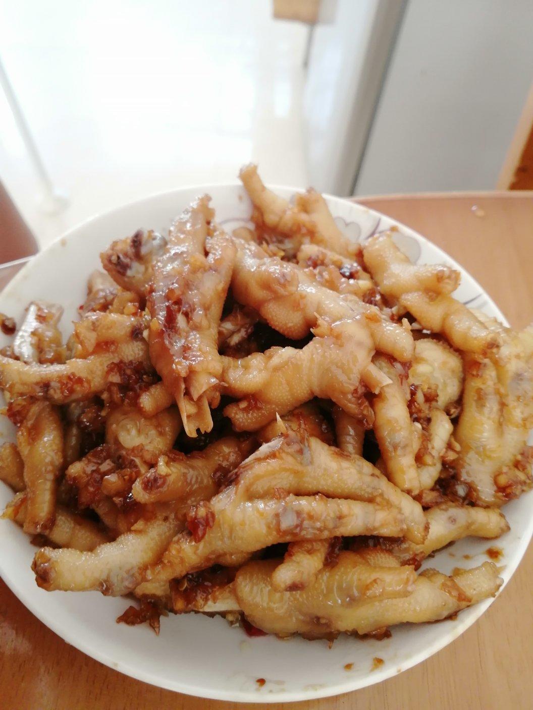 回味无穷的沙姜鸡脚