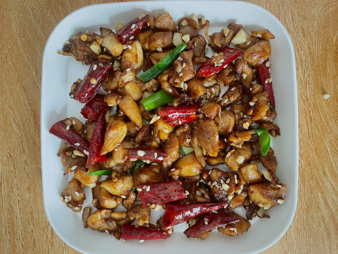 米饭绝配❗麻辣过瘾巨好吃的土豆辣子鸡块~