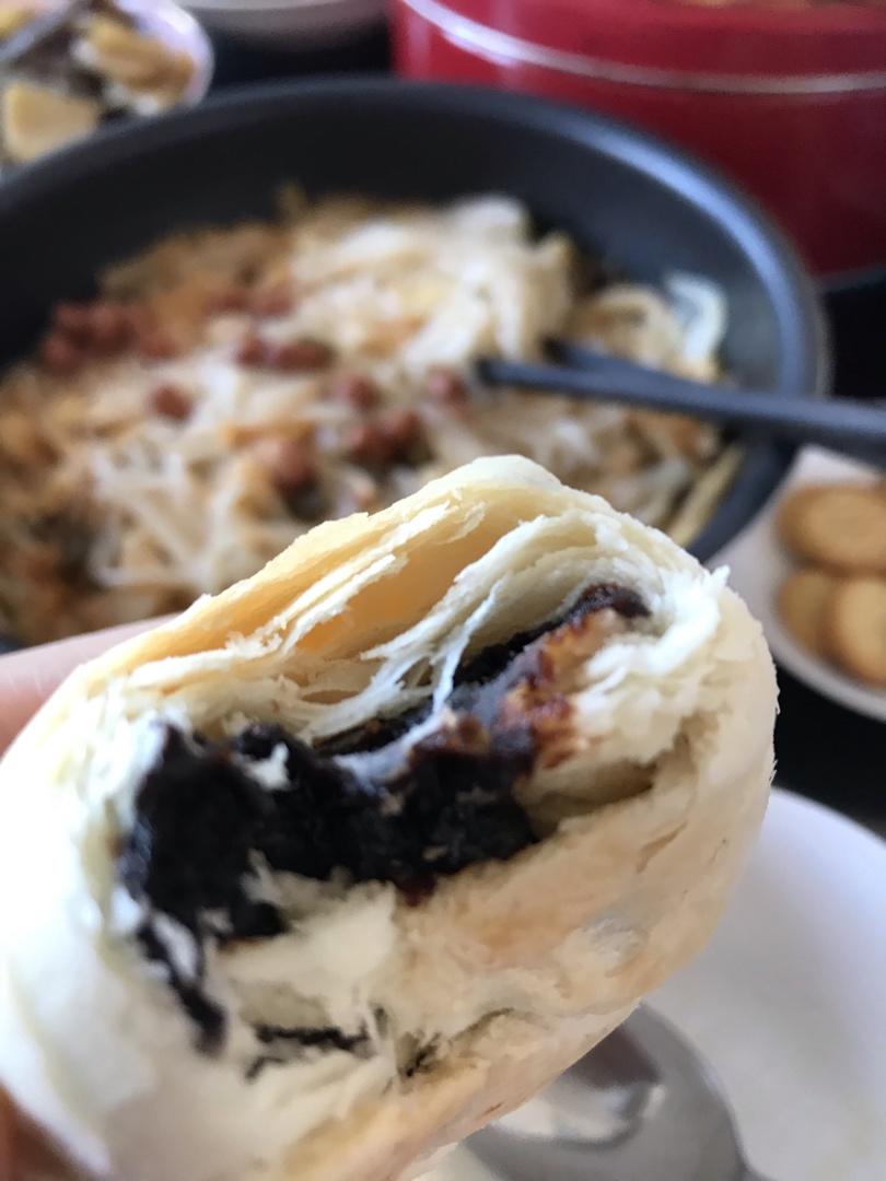 白酥皮云腿月饼