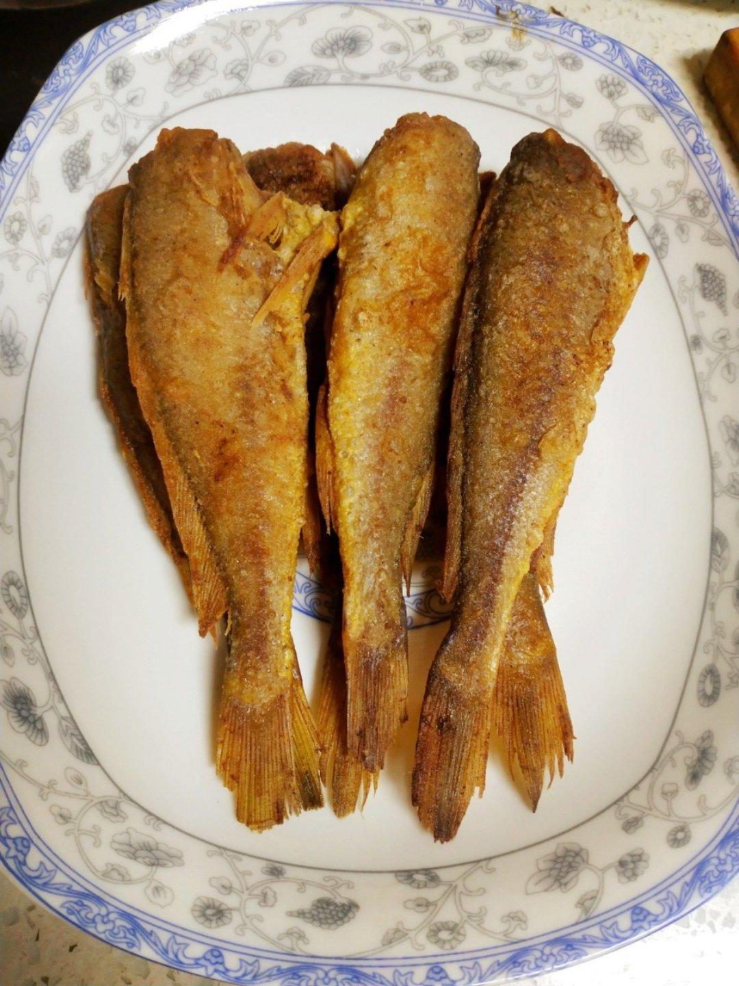 干炸小黄鱼