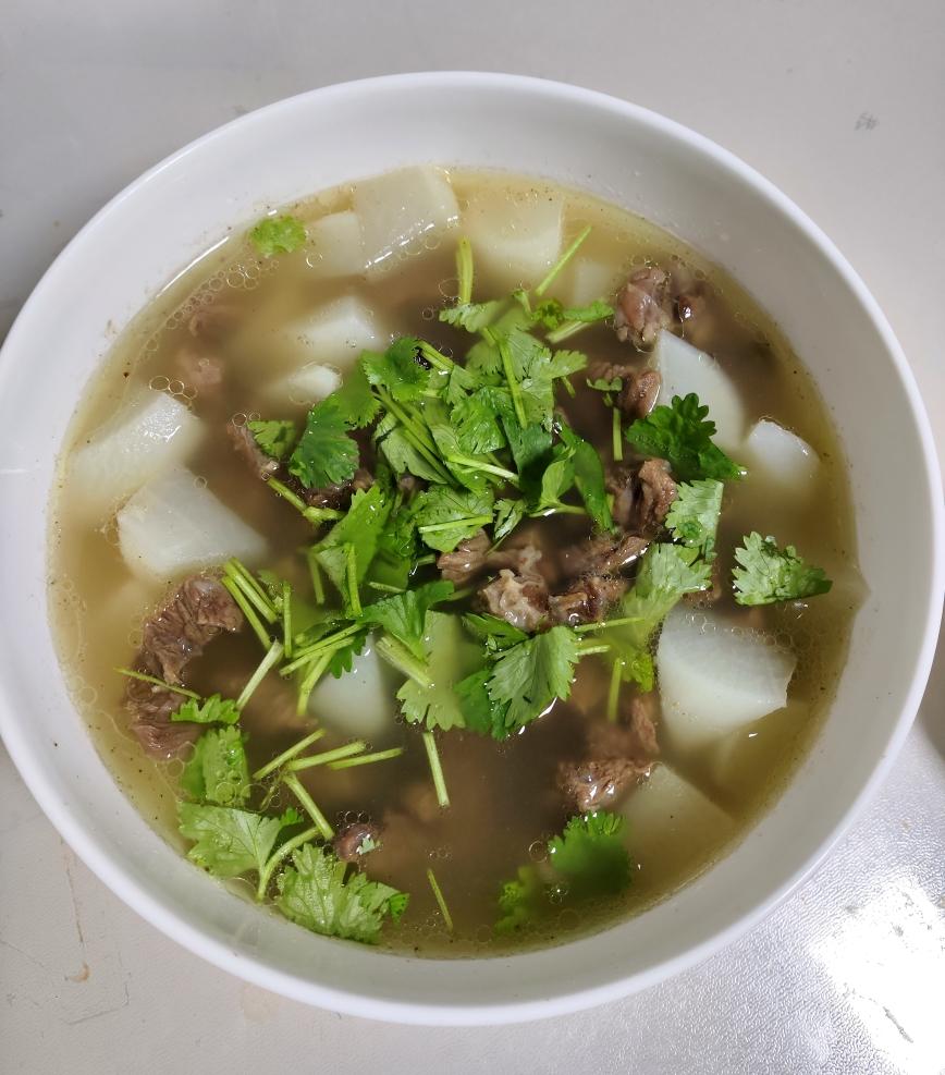 白萝卜清炖牛肉（电饭锅版）