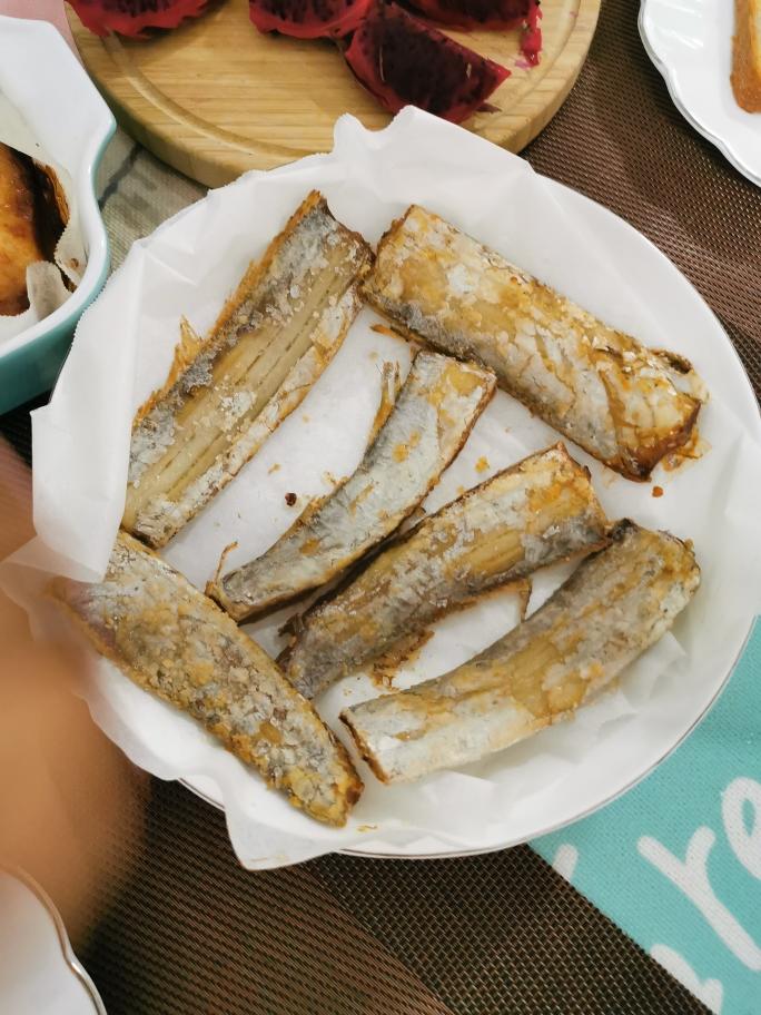 煎带鱼（空气炸锅）的做法