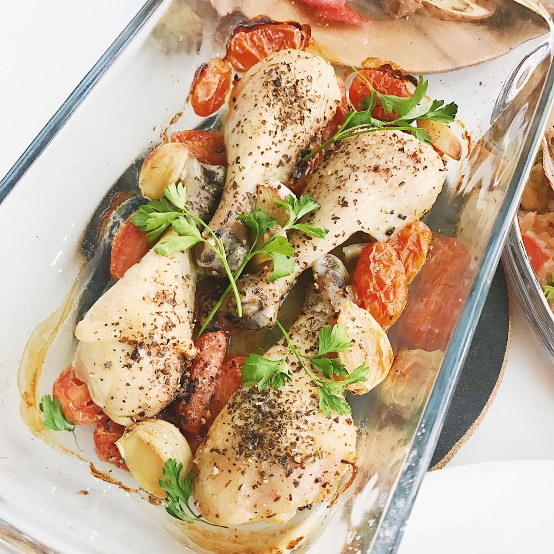 上得厅堂的番茄罗勒烤鸡腿