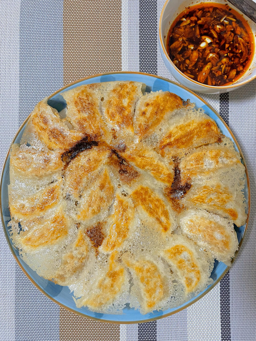 冰花🌸煎饺