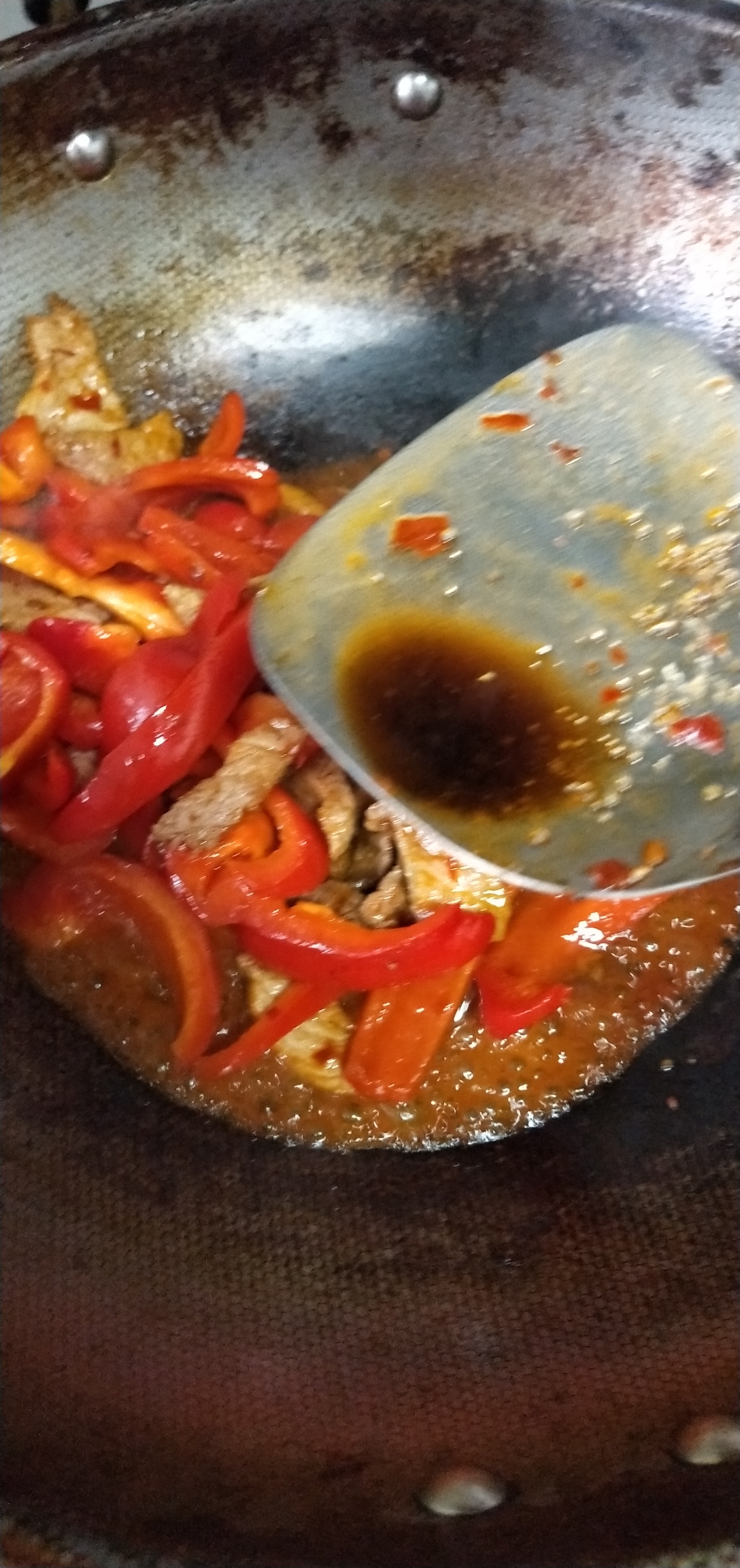 超简单的甜椒炒肉的做法 步骤9