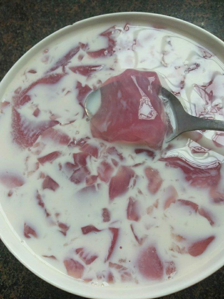 萄之夭夭，Q滑爽口的葡萄冻撞奶