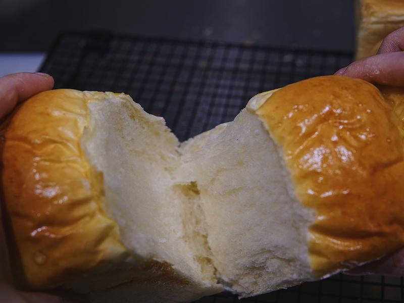 纯奶手撕吐司的做法 步骤1