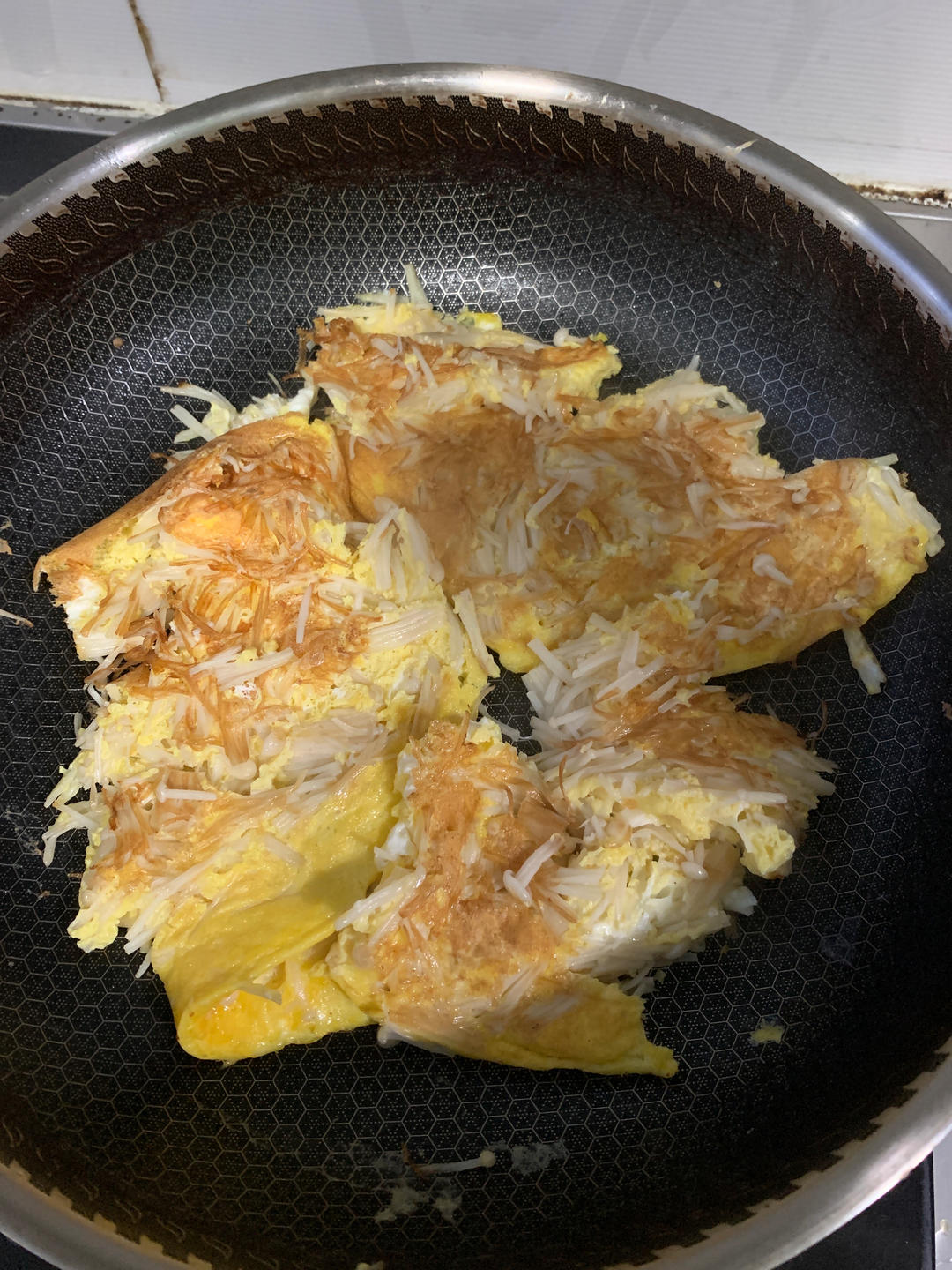金针菇煎蛋，不一样的鲜