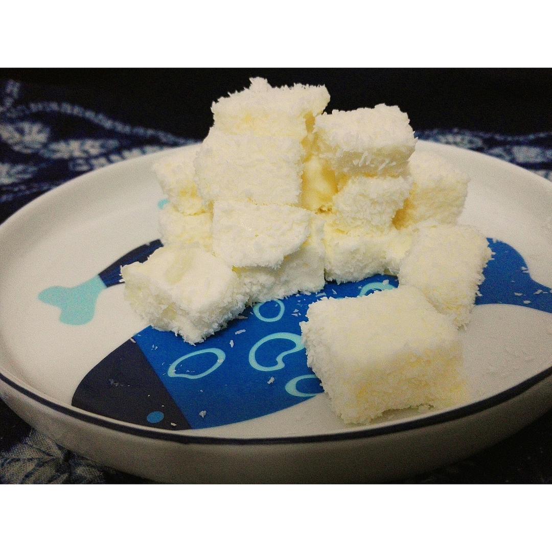 椰蓉牛奶小方