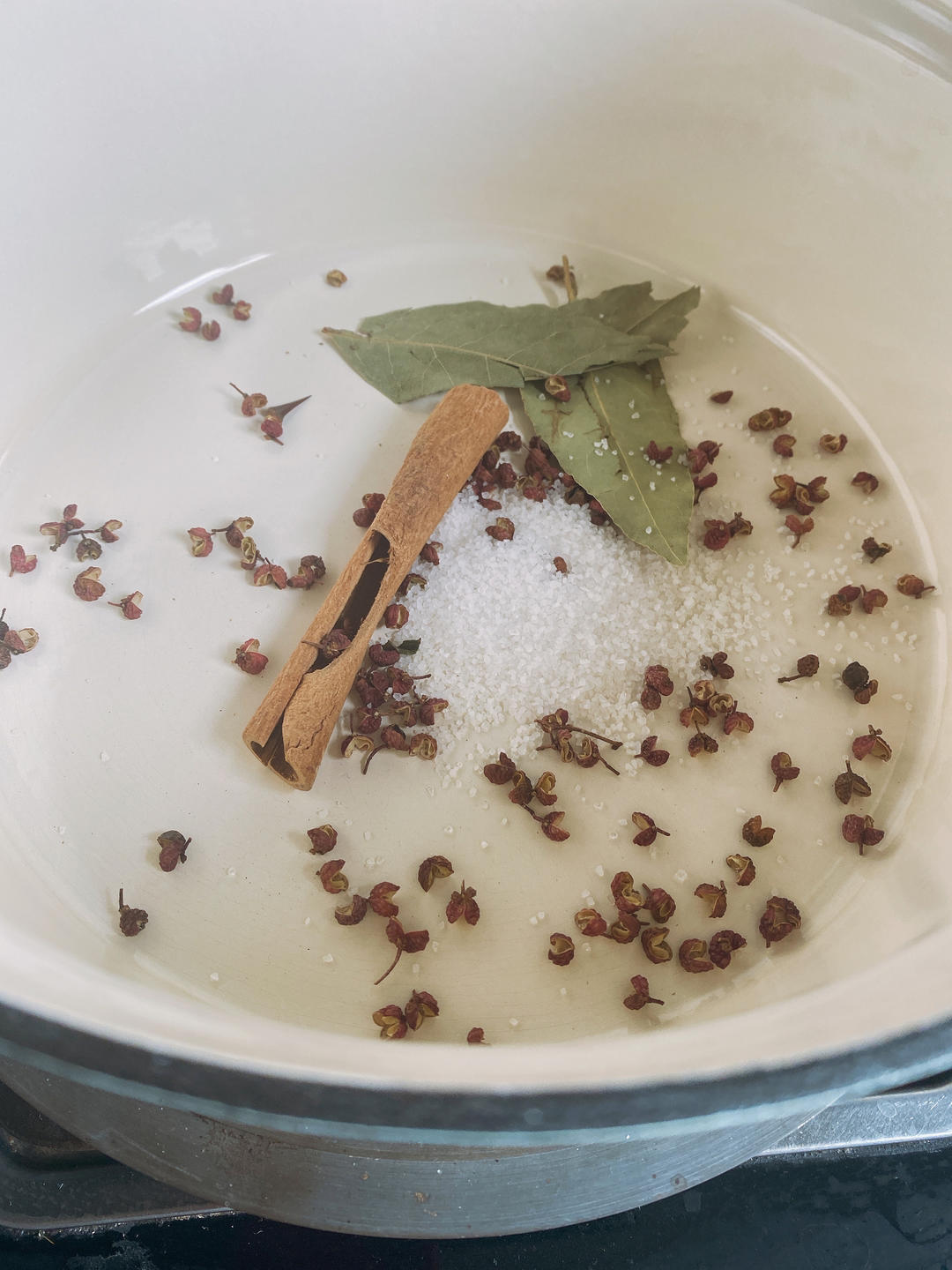 五香花生【4月北鼎珐琅锅食谱】