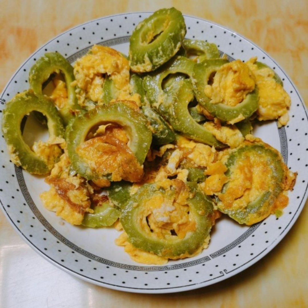 夏天必吃的苦瓜炒鸡蛋