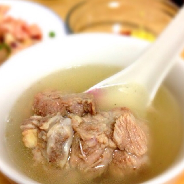健脾除湿的马来西亚肉骨茶