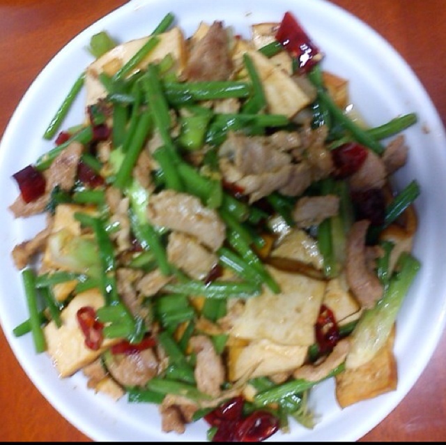芹菜炒香干