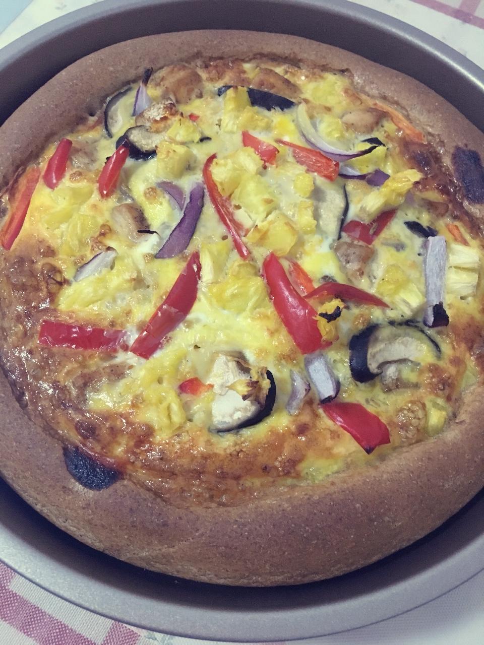 不用芝士的鸡蛋披萨———内附不一样的卷边和全麦薄脆底做法【健康主食】