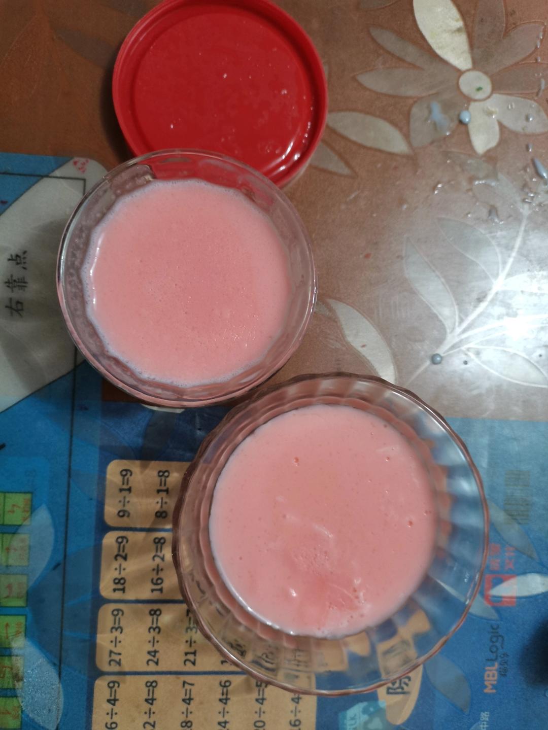 草莓🍓布丁