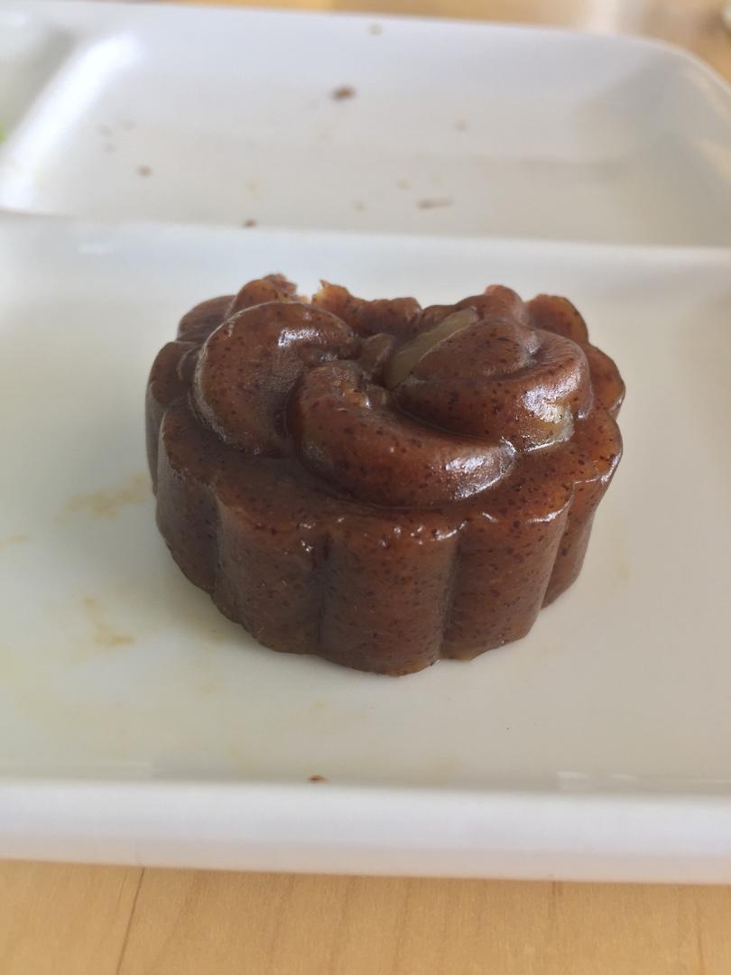 松仁枣泥拉糕