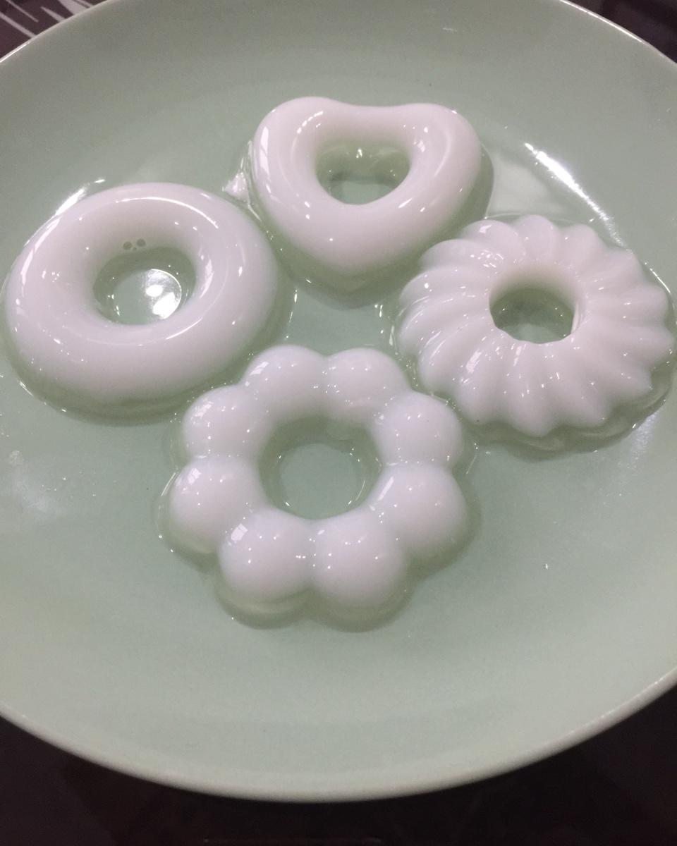 你要的白凉粉果冻 | 这里都有