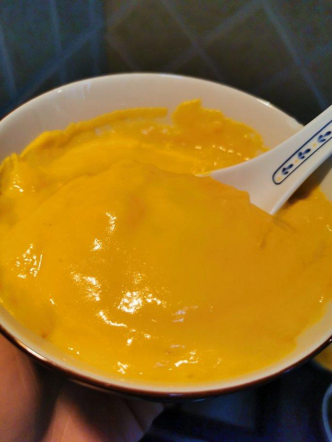 香甜丝滑的奶香南瓜粥