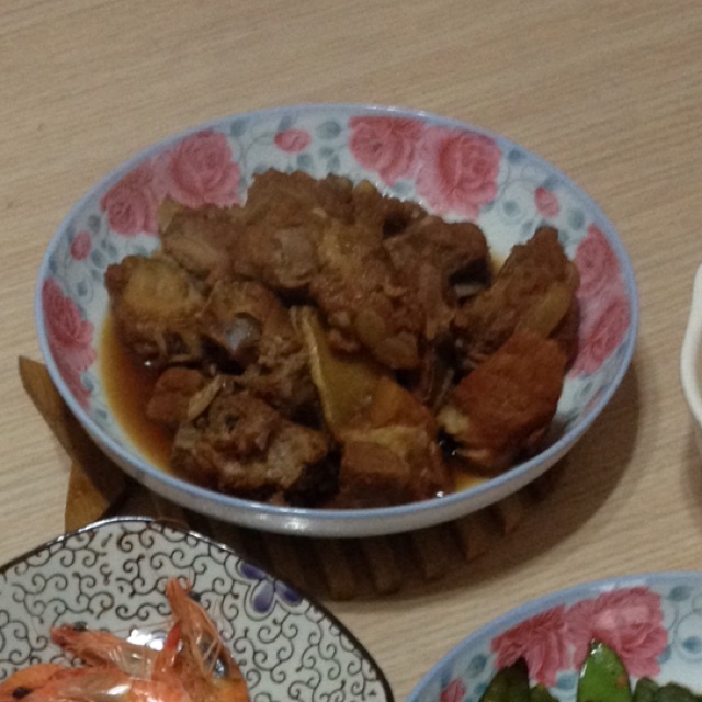 家常炖排骨