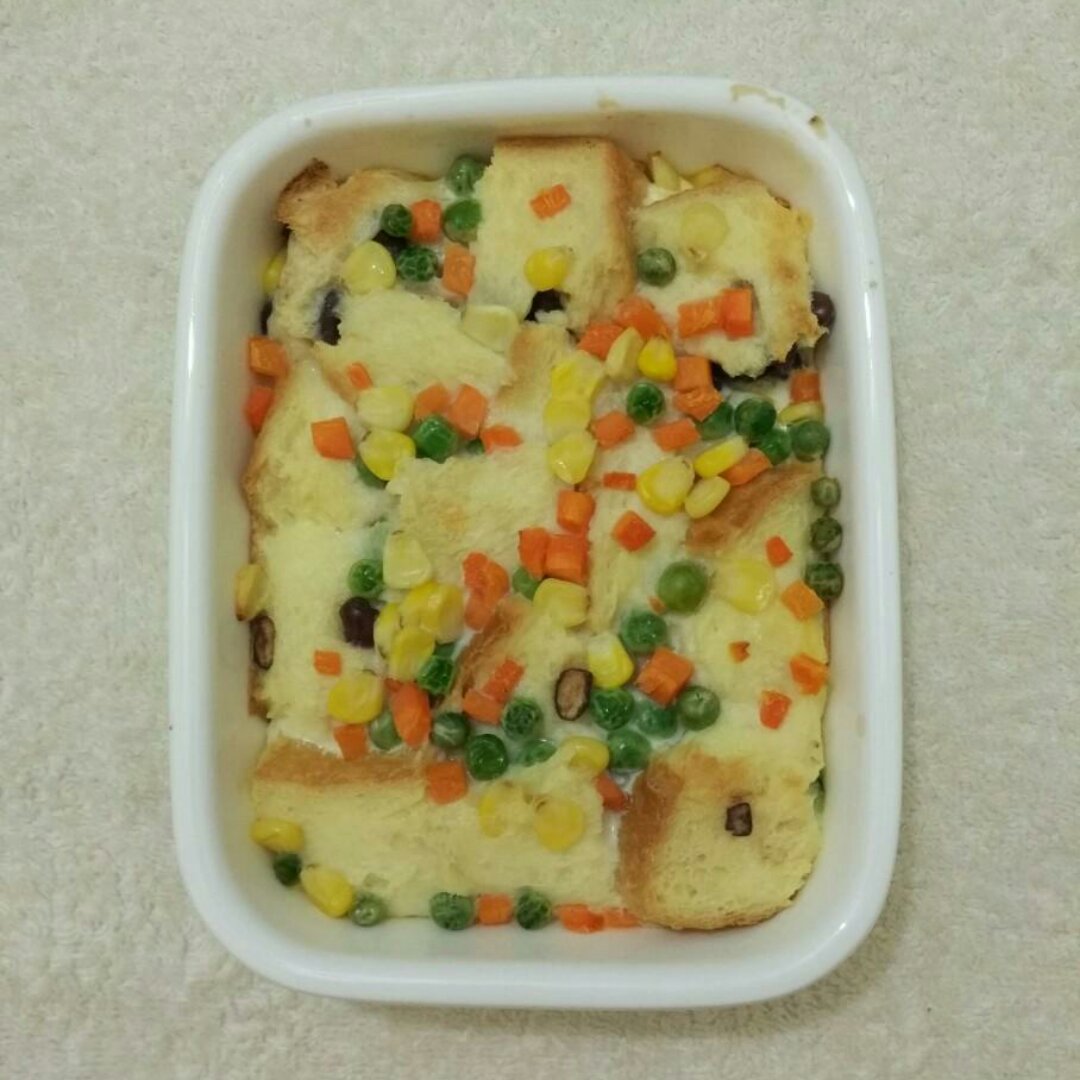 快手早餐——咸焗杂蔬面包布丁