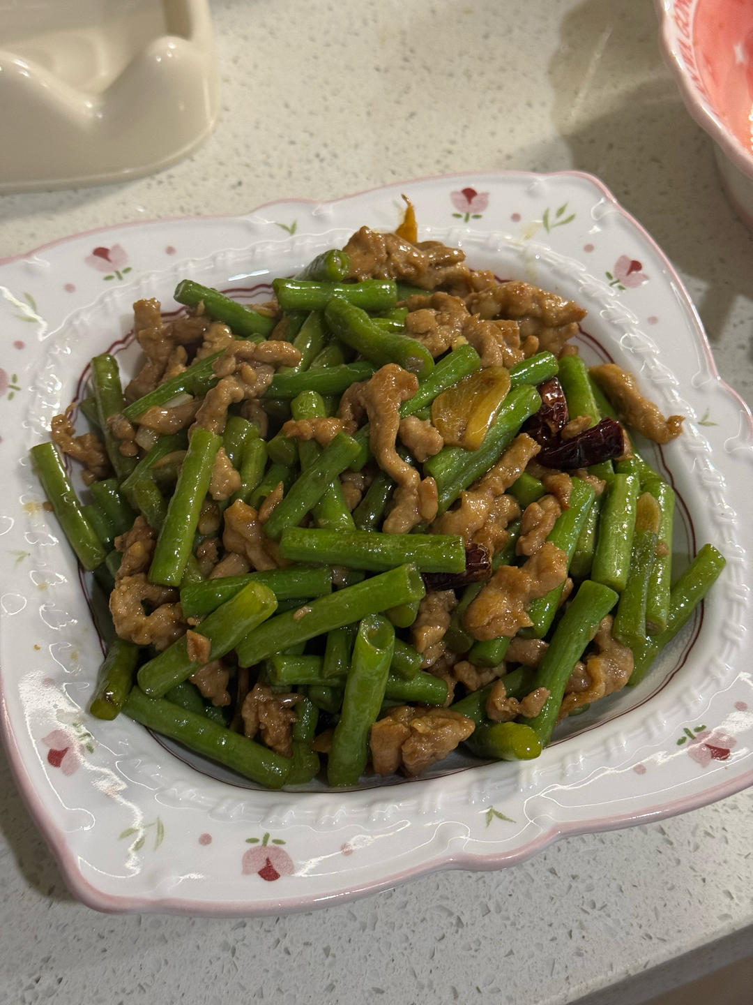 长豆角炒肉丝