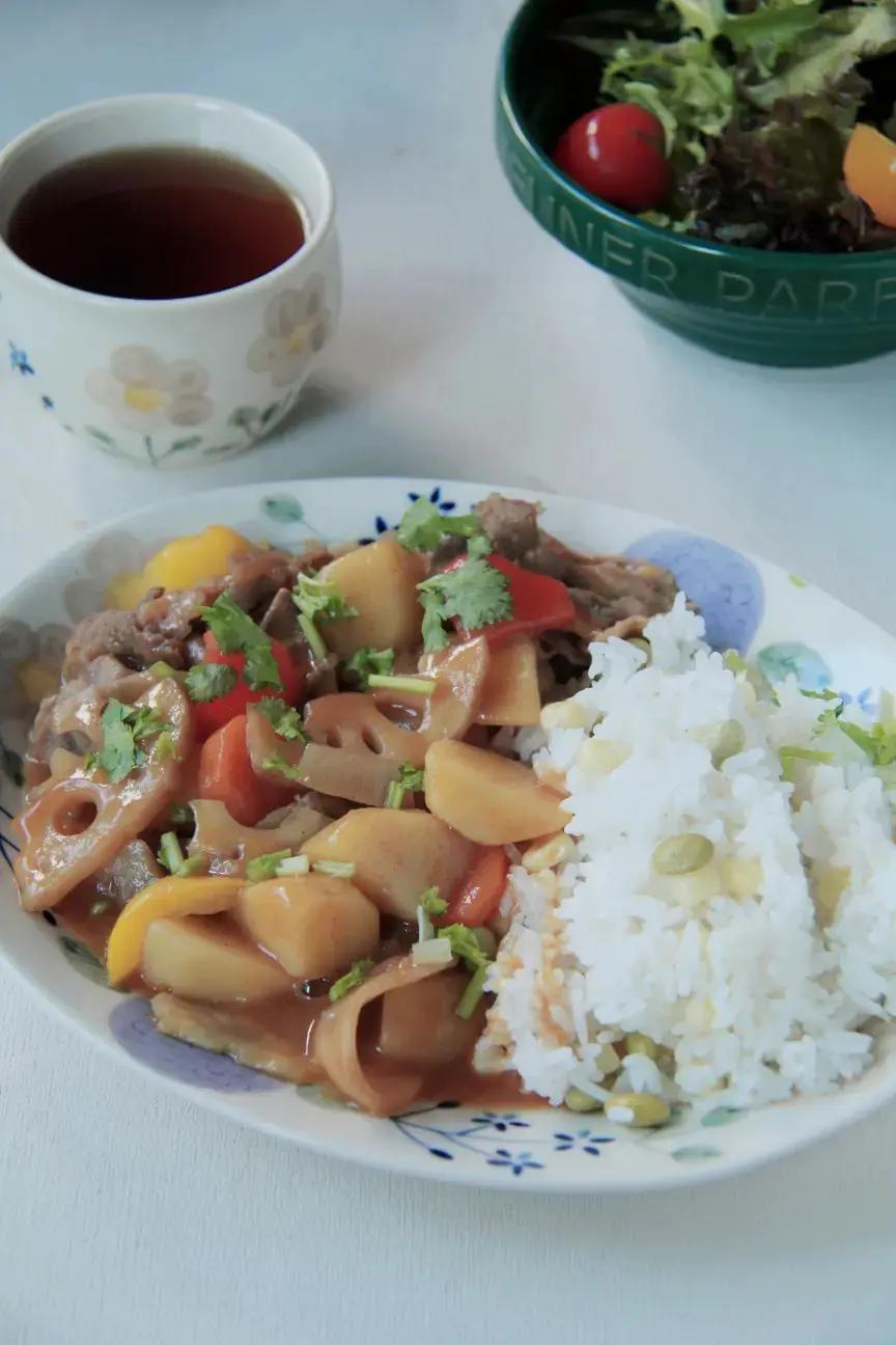 锅圈牛肉卷汤咖喱