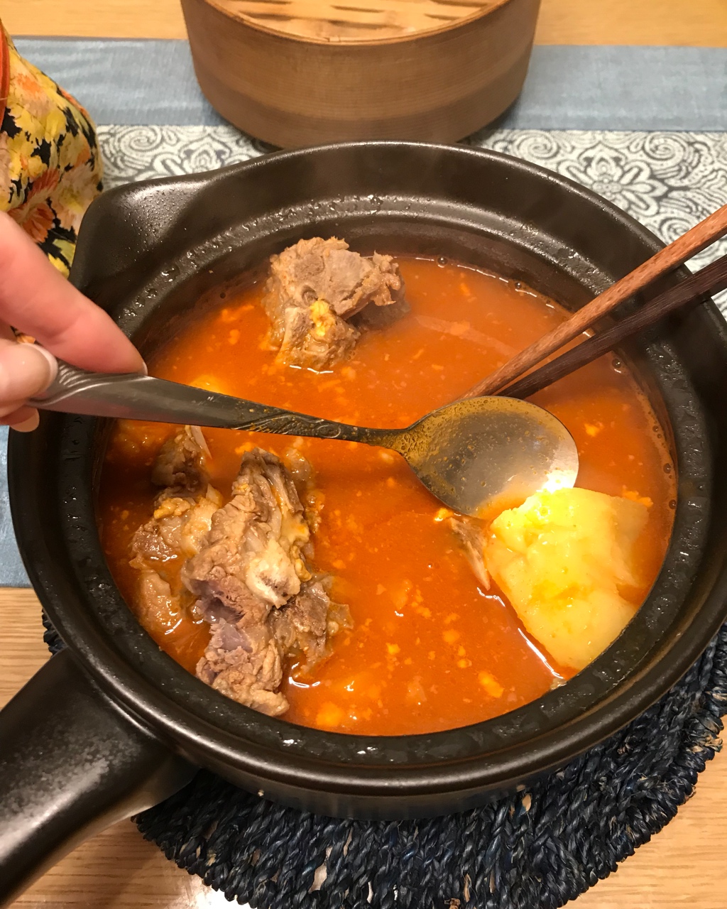 韩式骨头汤