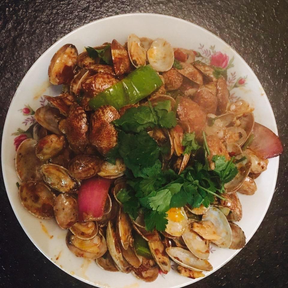 蒜香炒花甲