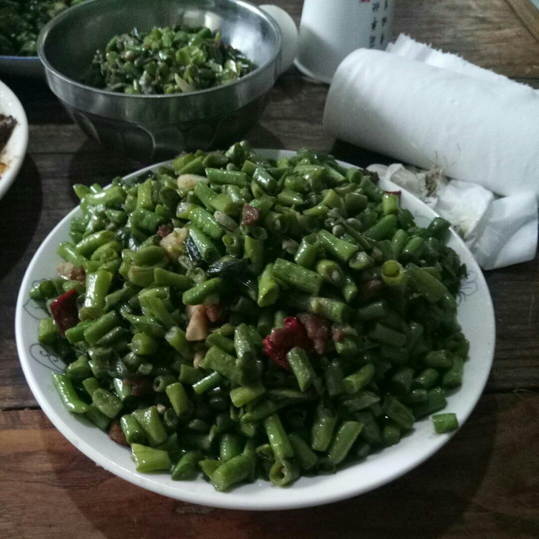 肉沫豆角下饭菜