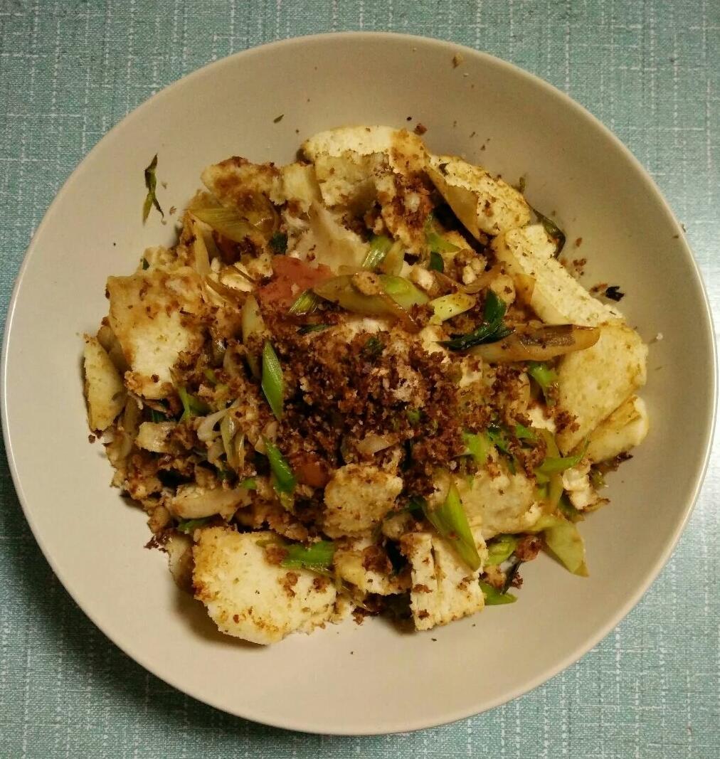 炒馒头片