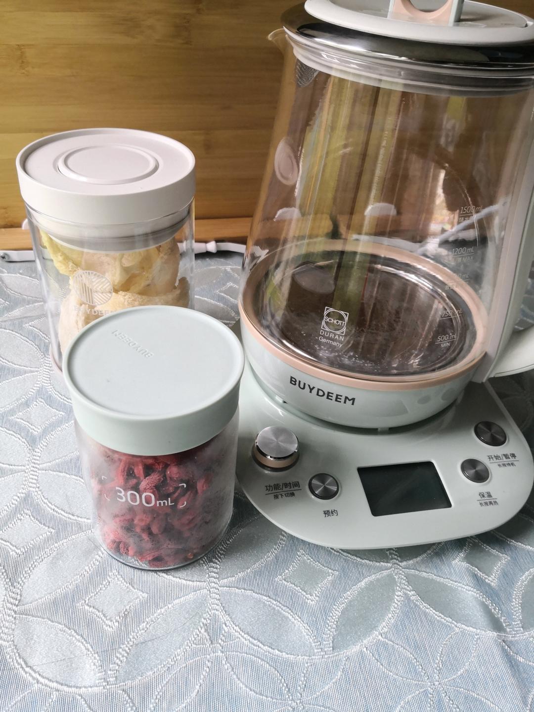 枇杷雪梨糖水【5月北鼎养生壶食谱】