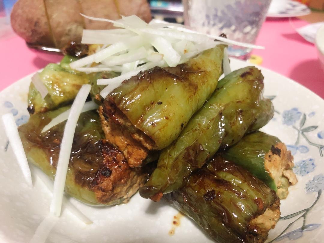 肉酿虎皮尖椒-你怎么那么好吃