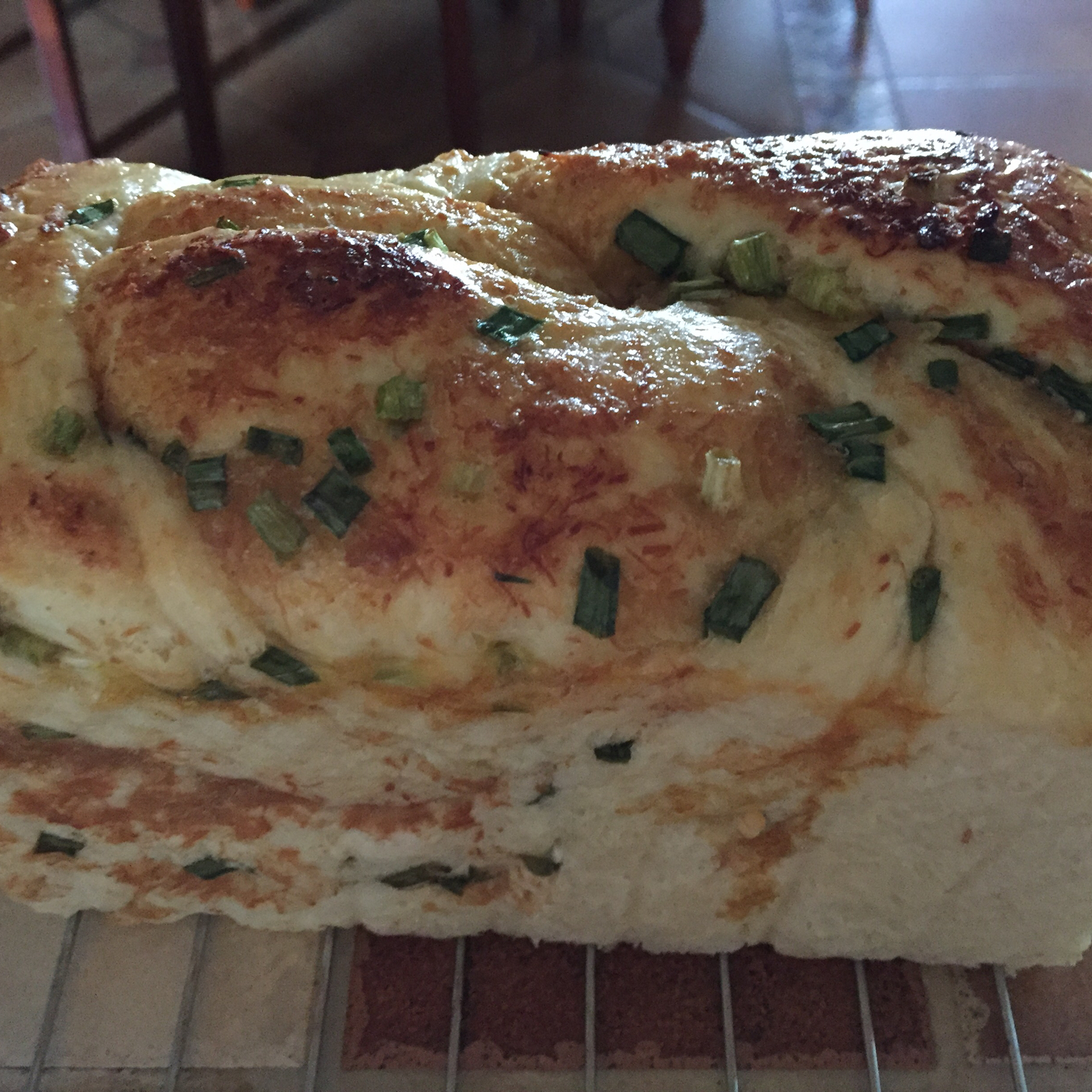 香葱肉松手撕吐司