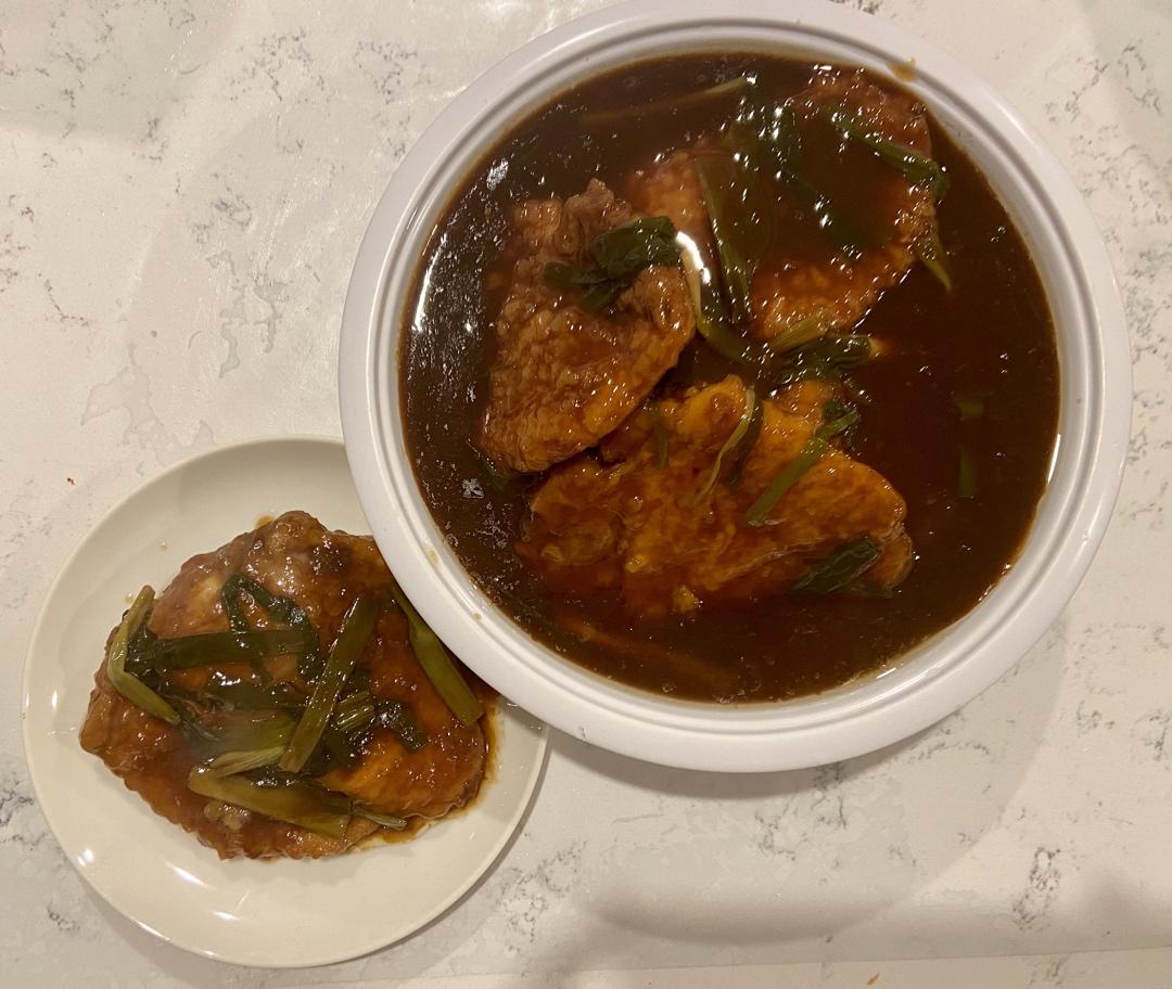 葱烤大排（浓油赤酱的上海菜）