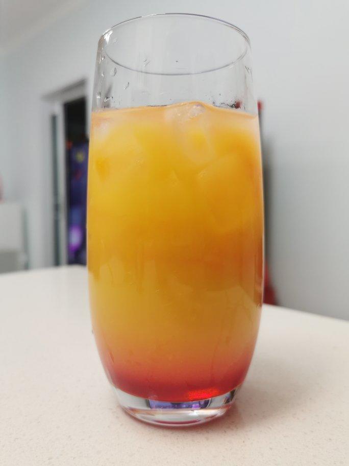 龙舌兰日出鸡尾酒